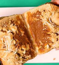 Carregar imagem no visualizador da galeria, Cookietone Coco + Doce de Leite
