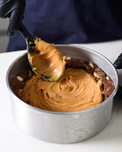Carregar imagem no visualizador da galeria, Cookie Cake Double + Doce de Leite 1,2kg
